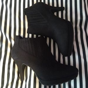 Sold!!!! Do not buy!!!!